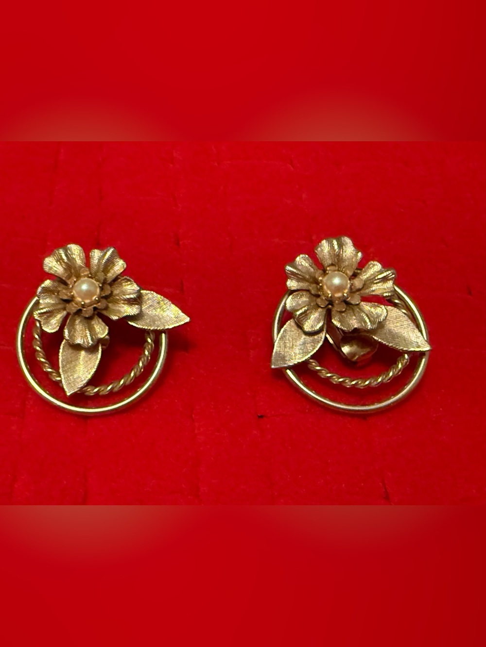 Vintage Coro Gold Floral Rope-Accent Clip-On Earrings